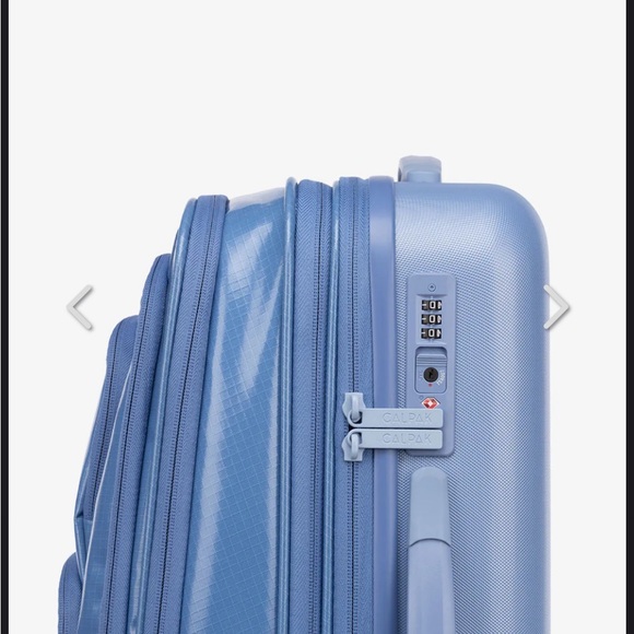 New CALPAK carry on luggage 45 l glacier. Sold out online - Picture 6 of 13